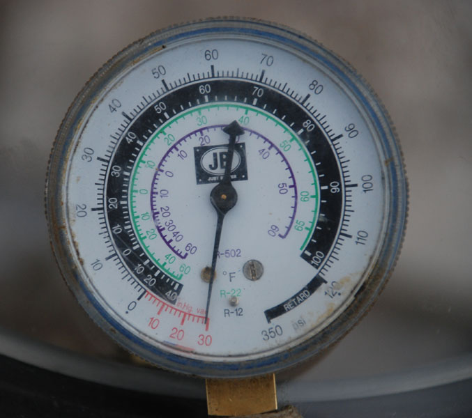 Vacuum gauge at -29.9